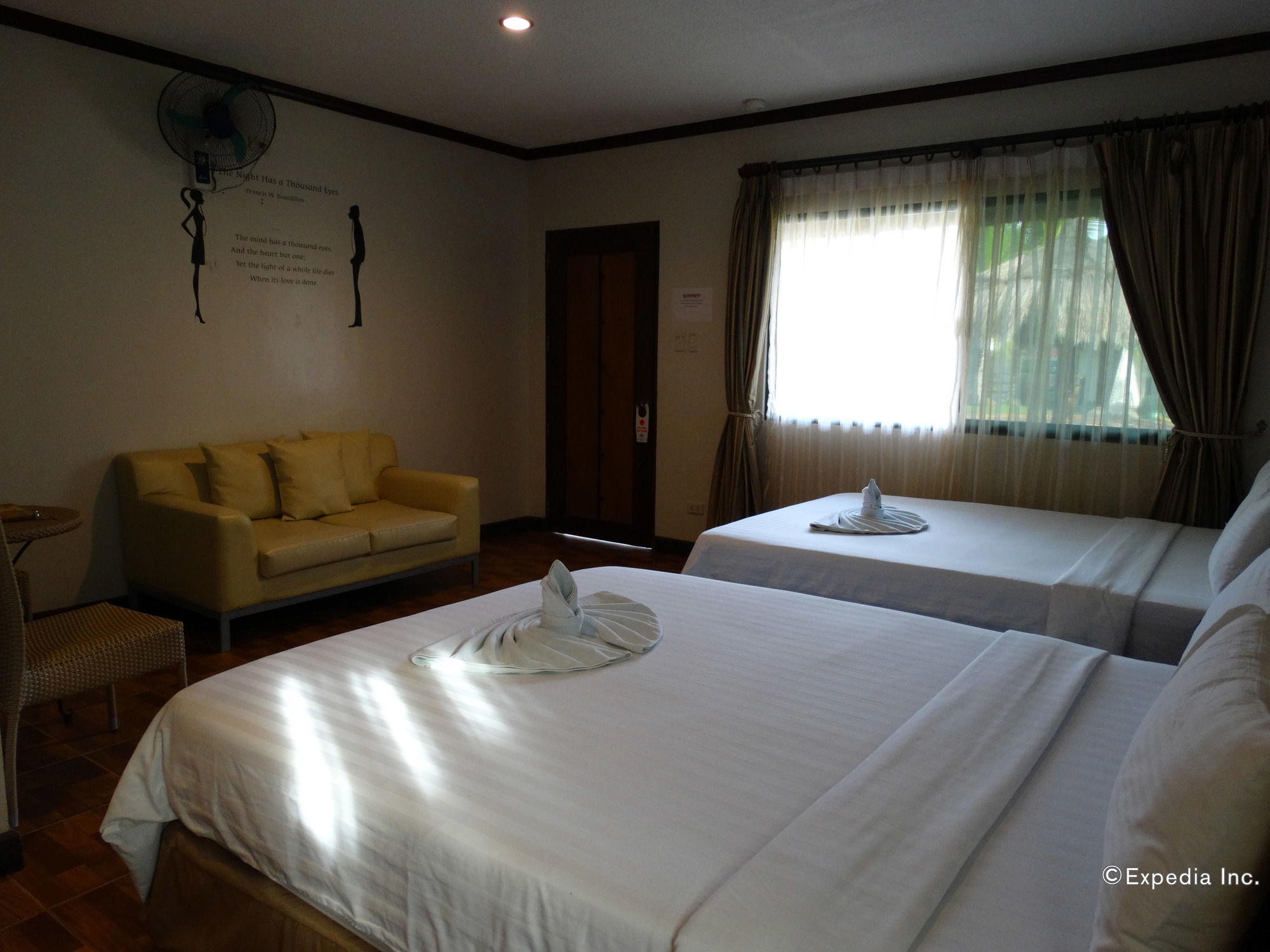 Bohol Wonderlagoon Resort