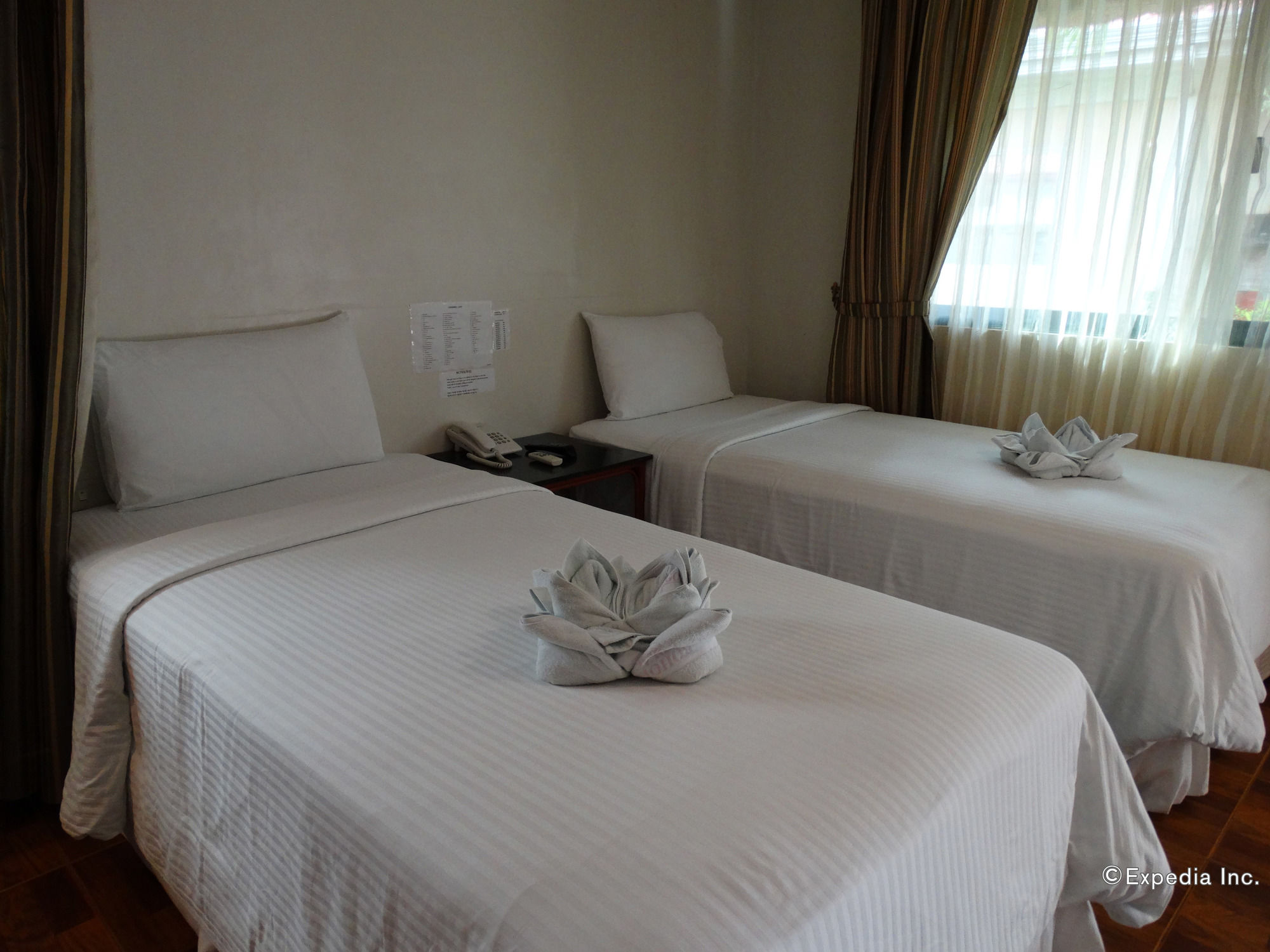 Bohol Wonderlagoon Resort