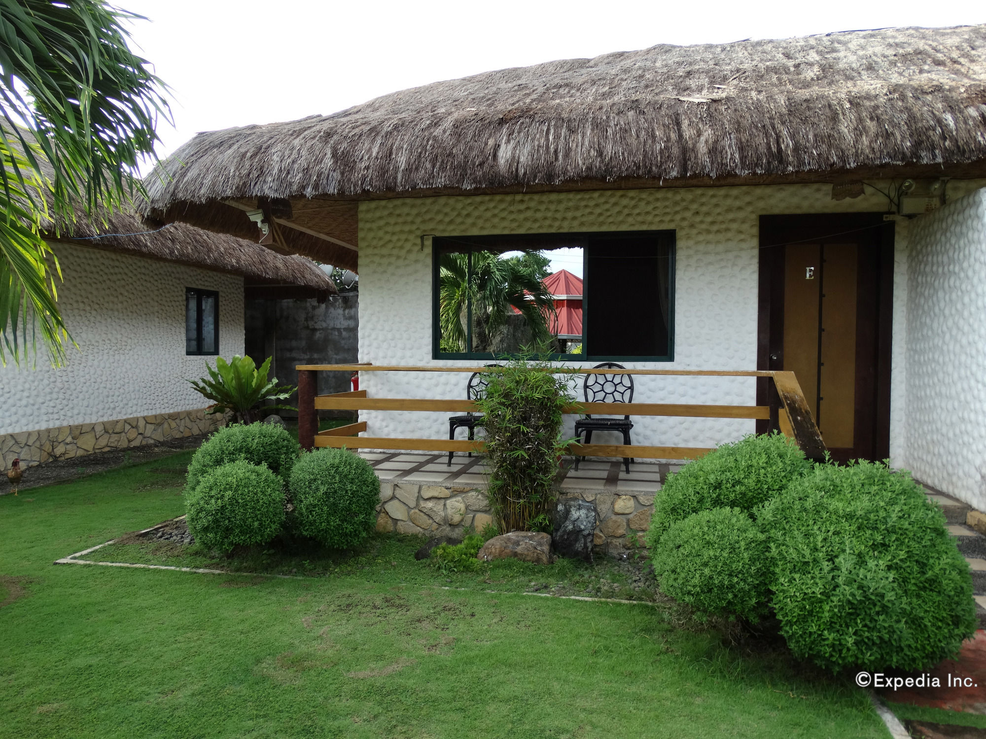 Bohol Wonderlagoon Resort
