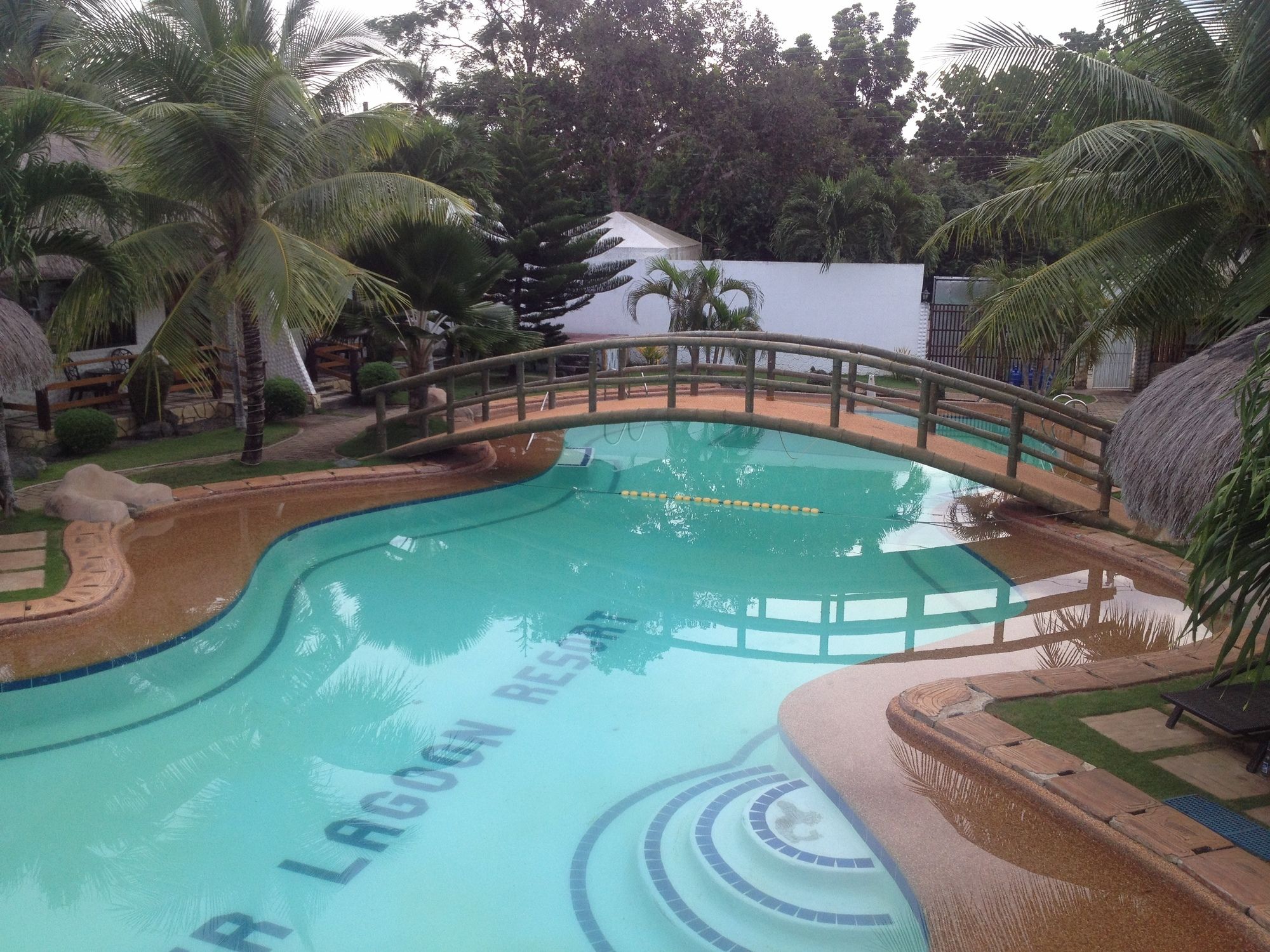 Bohol Wonderlagoon Resort