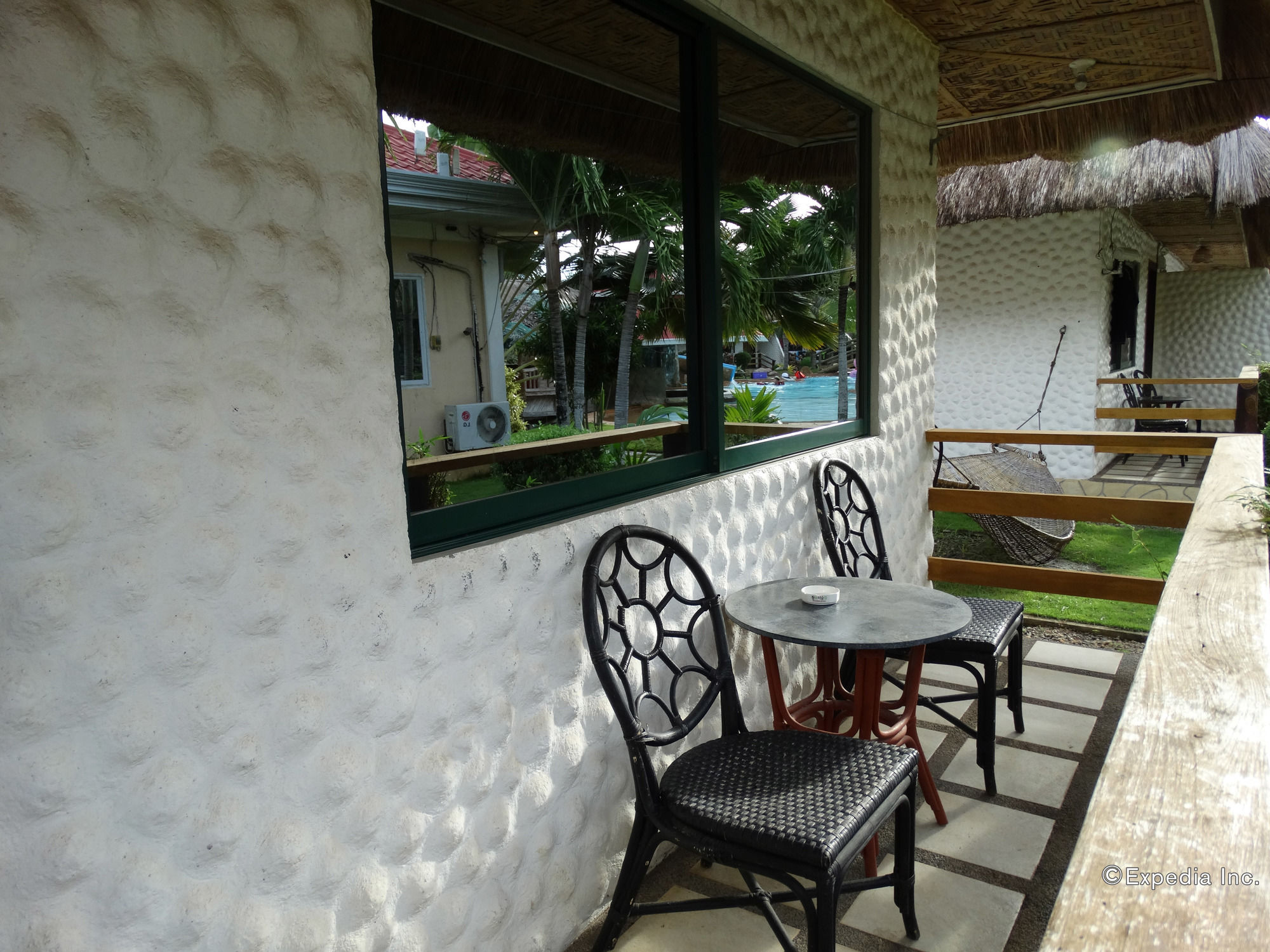 Bohol Wonderlagoon Resort