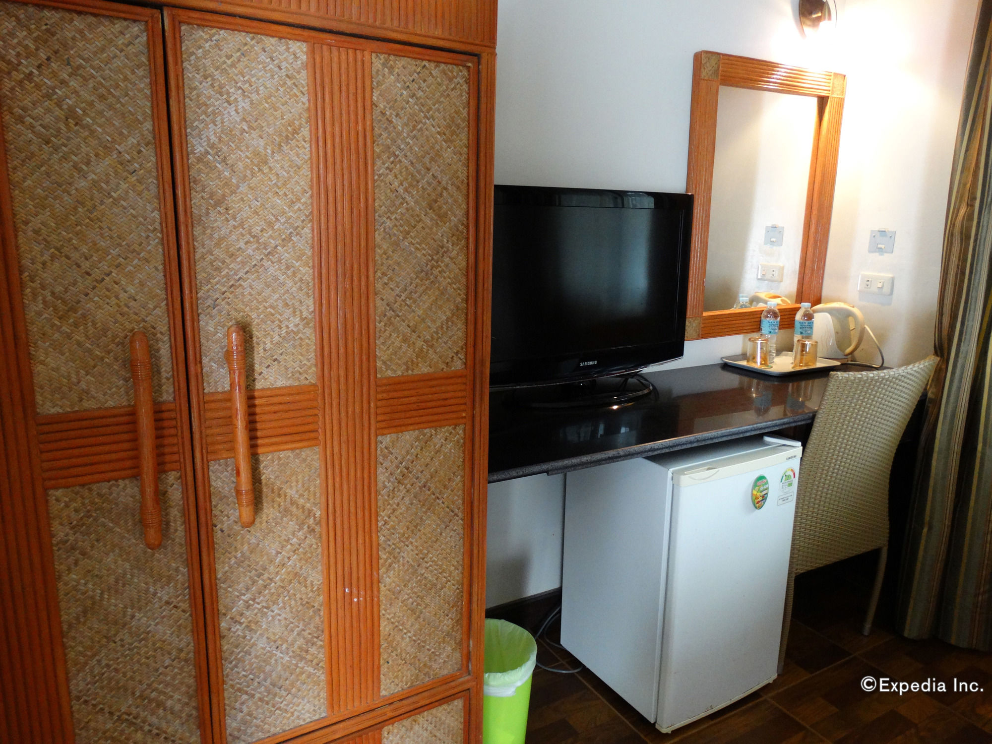 Bohol Wonderlagoon Resort