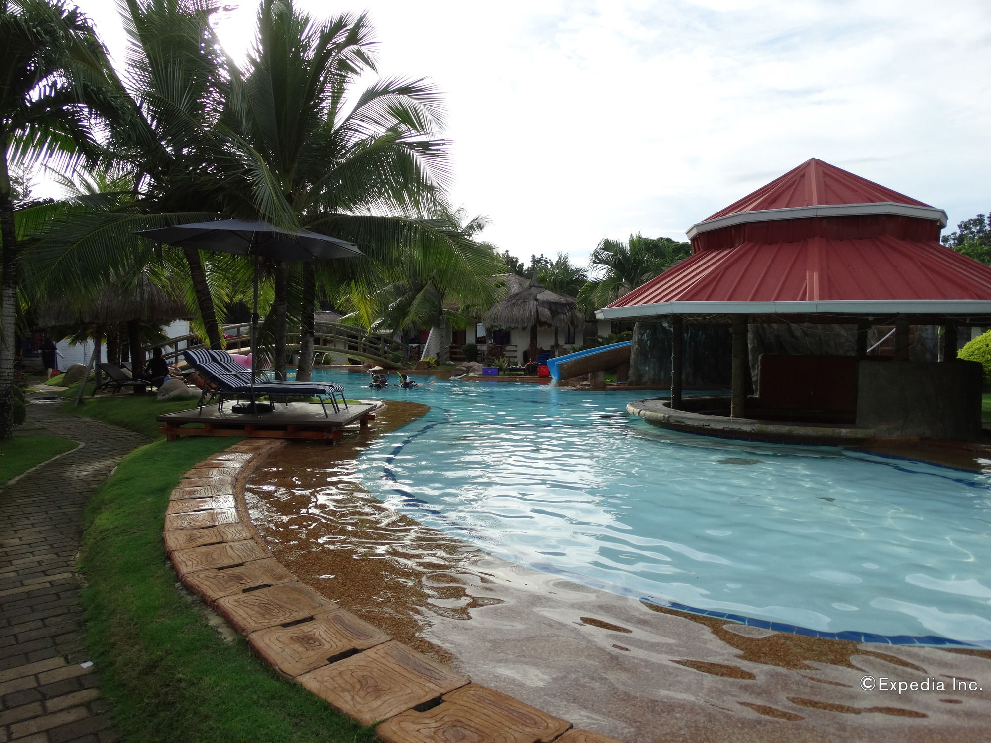Bohol Wonderlagoon Resort
