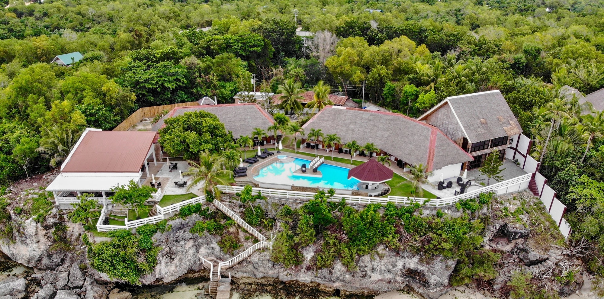 Cliffside Resort