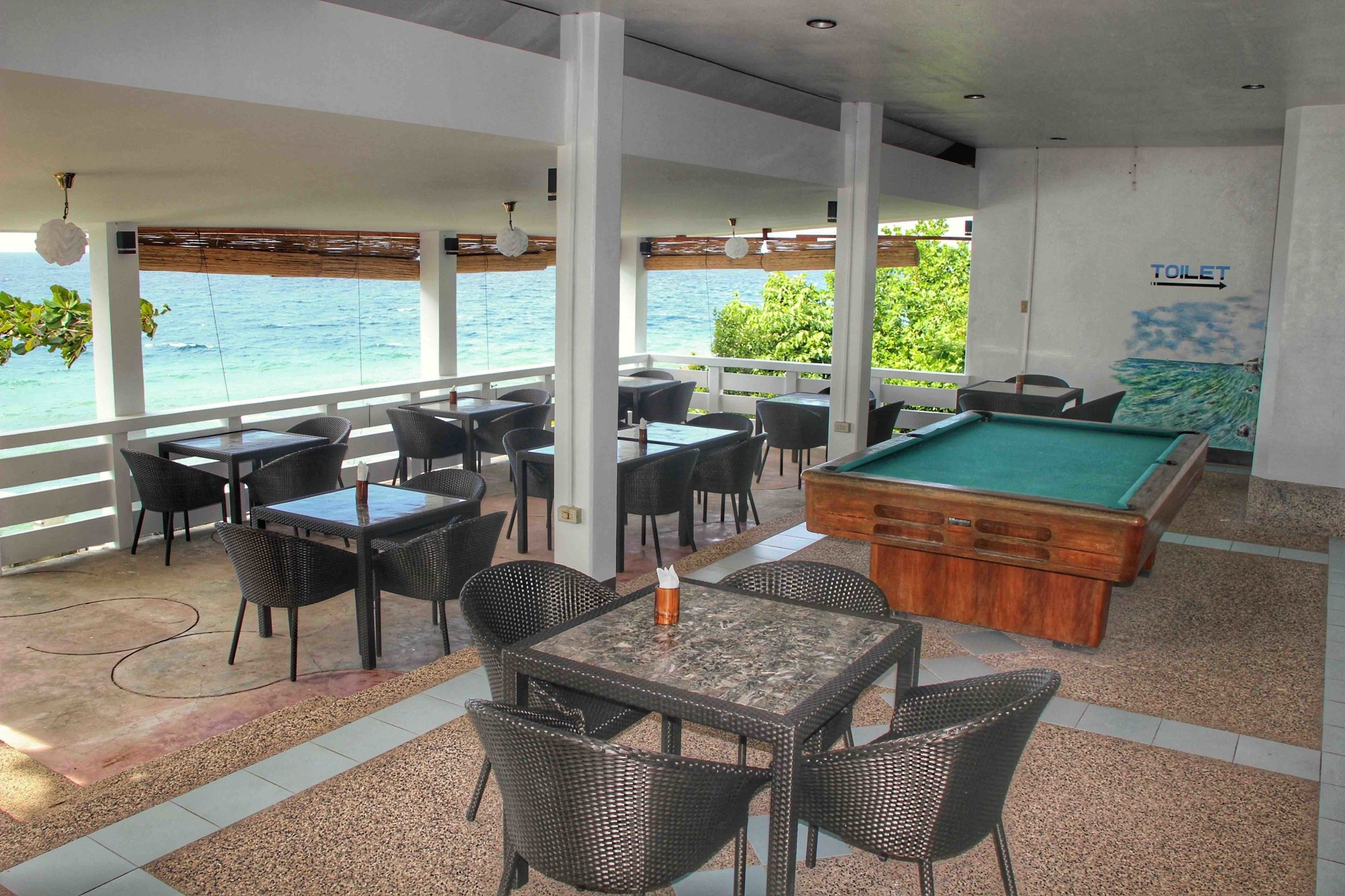 Cliffside Resort