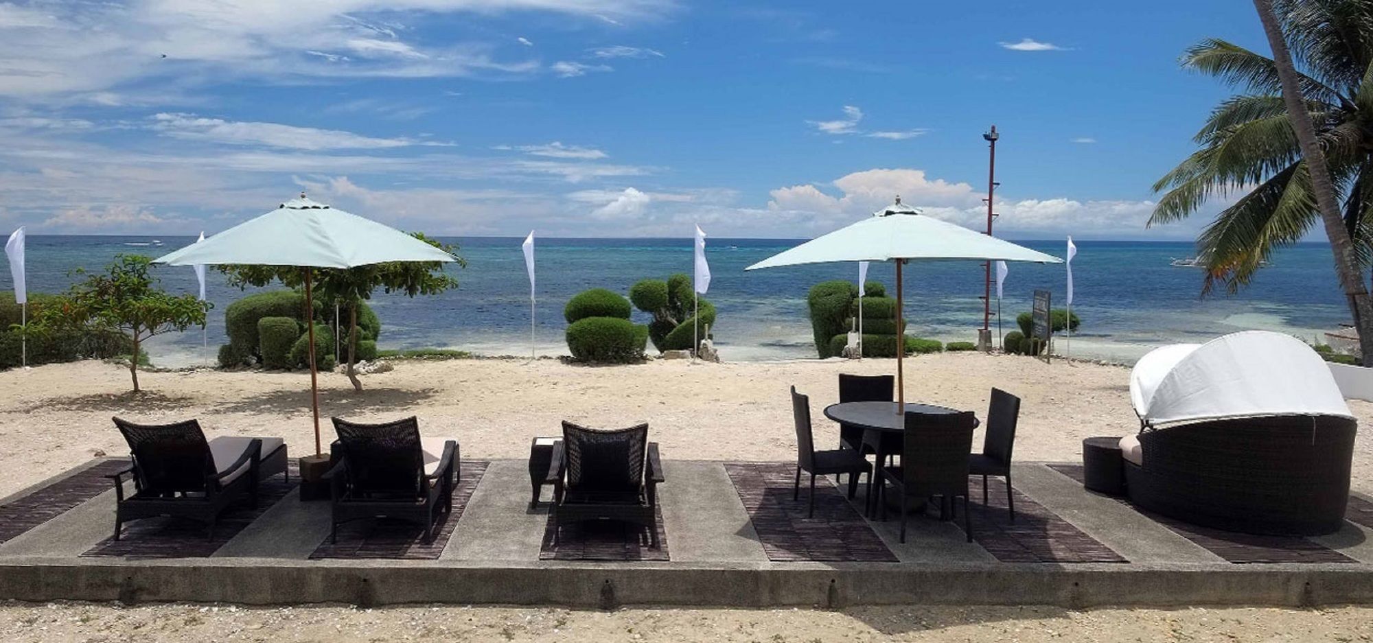 Dive Thru Scuba Resort