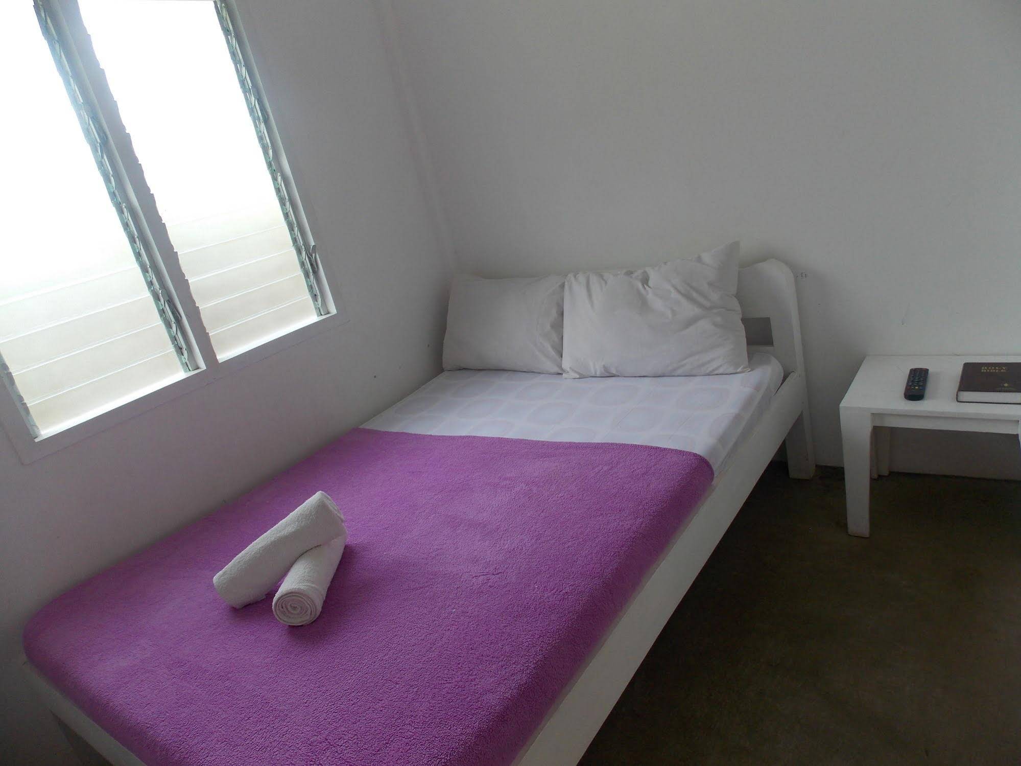 Dormitels Alona Beach Bohol