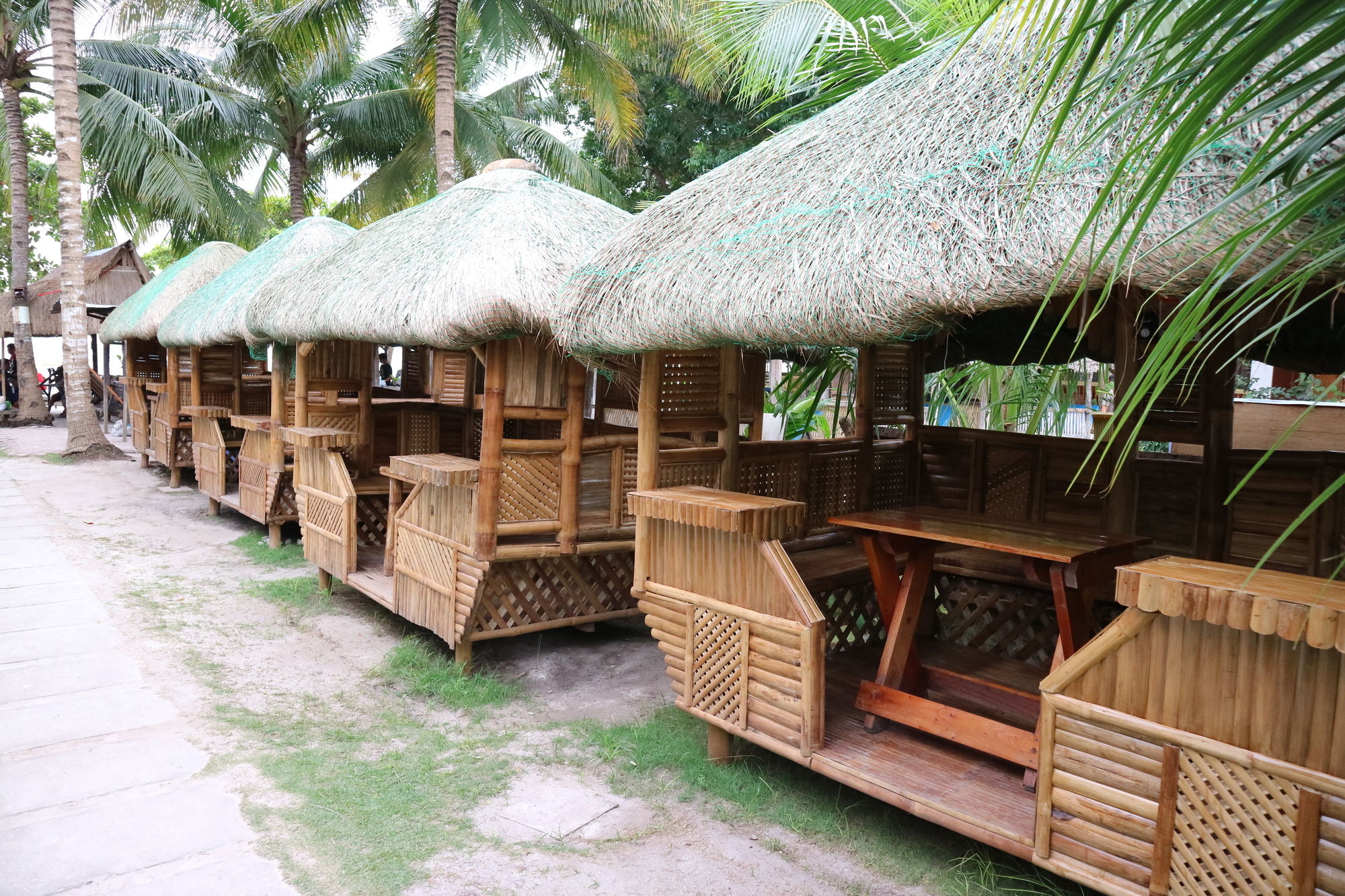 Dubay Panglao Beachfront Resort