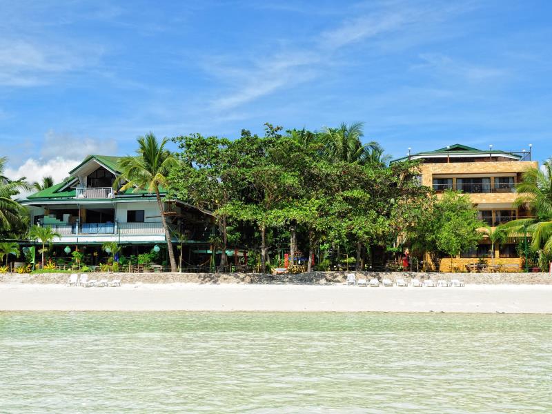 Dumaluan Beach Resort