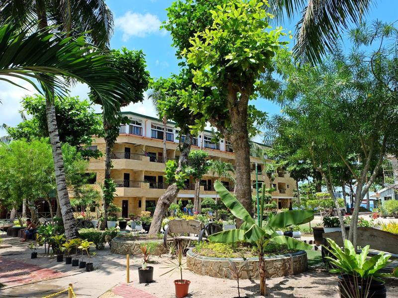 Dumaluan Beach Resort