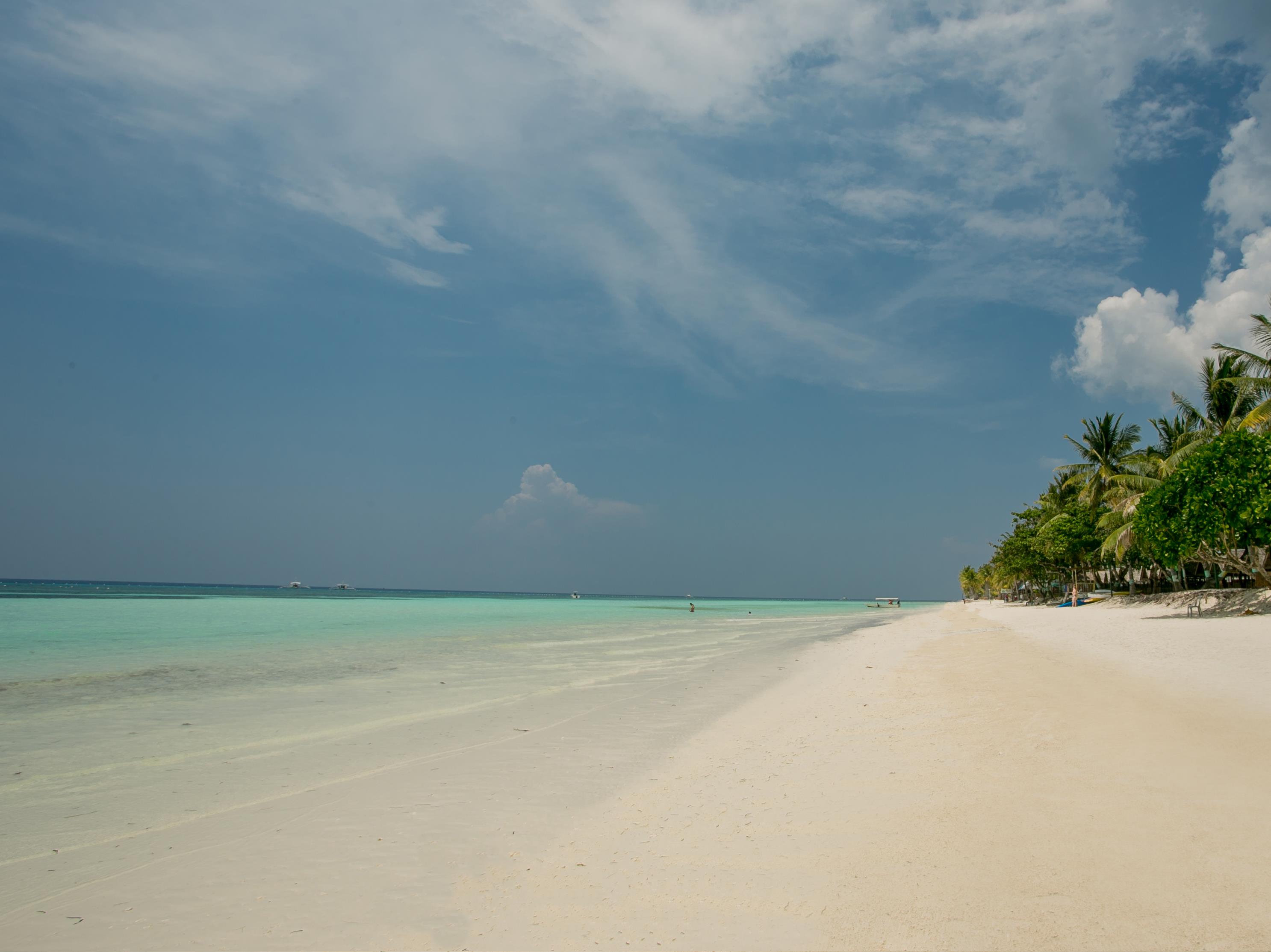 Dumaluan Beach Resort