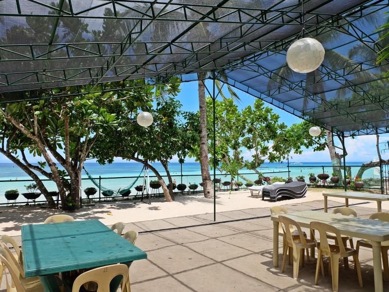 Dumaluan Beach Resort