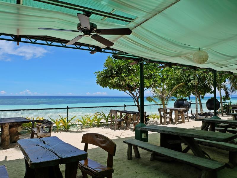 Dumaluan Beach Resort
