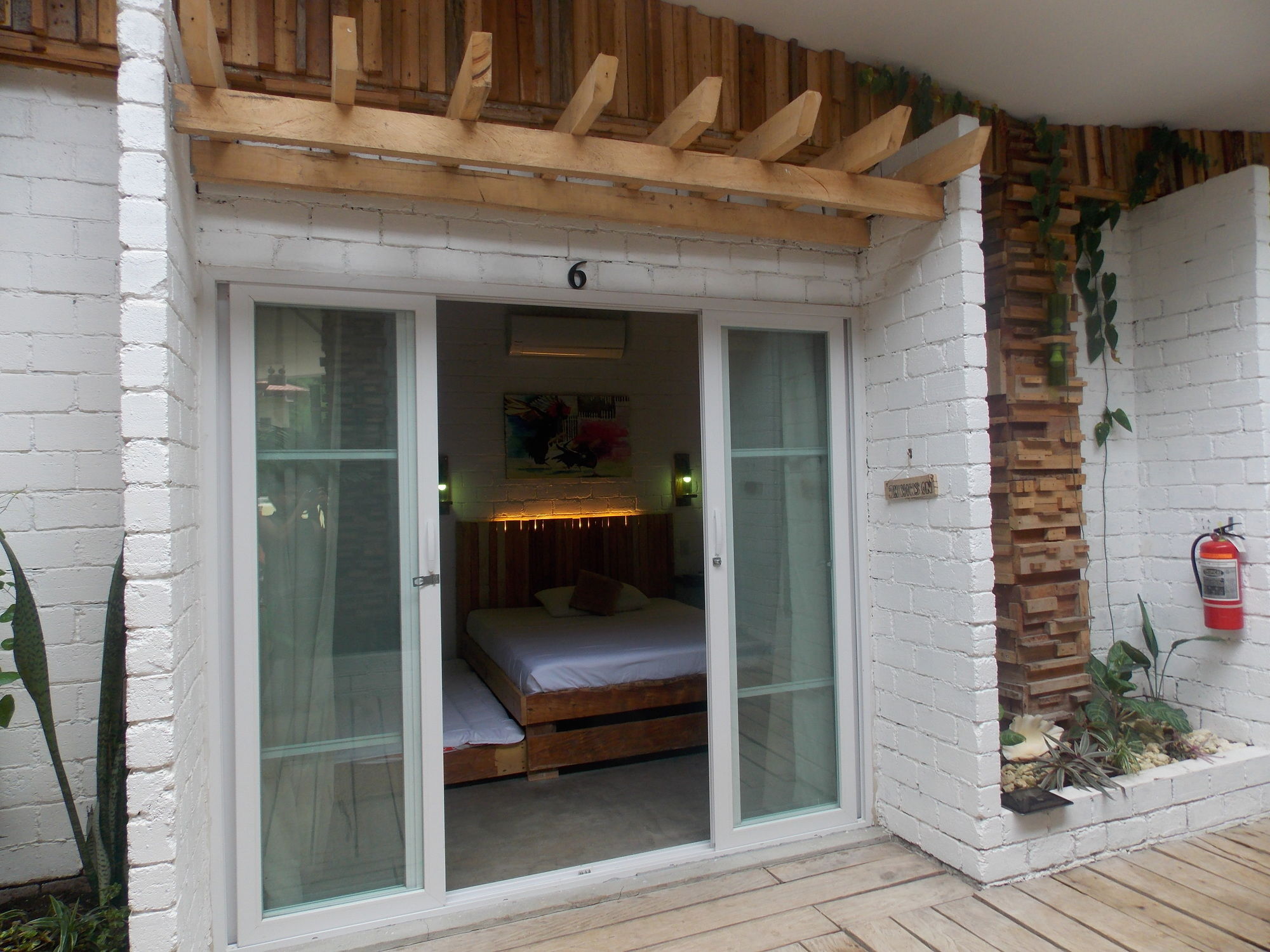 Eco Hotel Alona