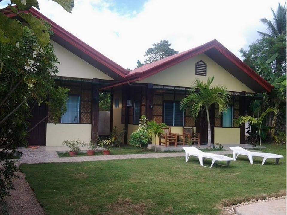 Evelyn Resort