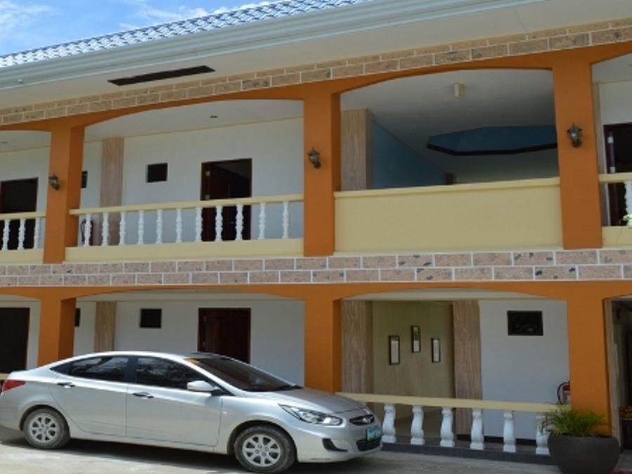 Gemini Hotel and Restaurant