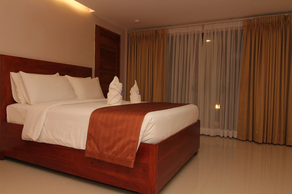 Golden Palm Resort
