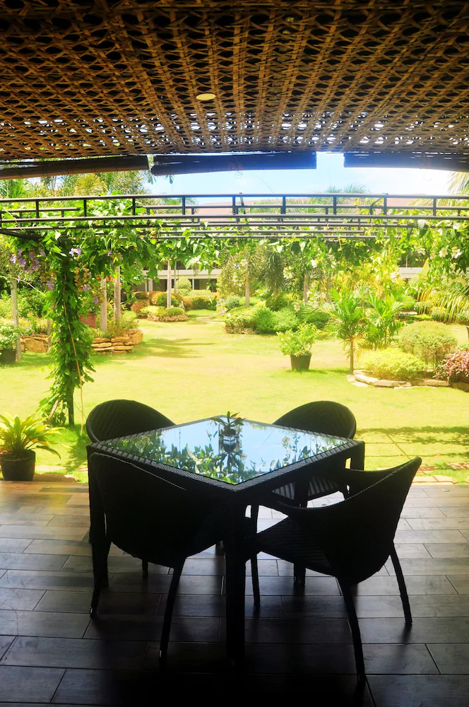 Golden Palm Resort