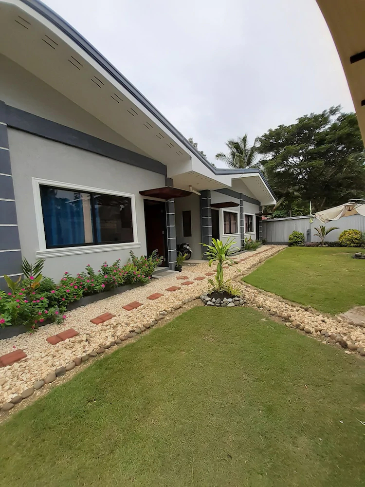Jack's Villas And Residences