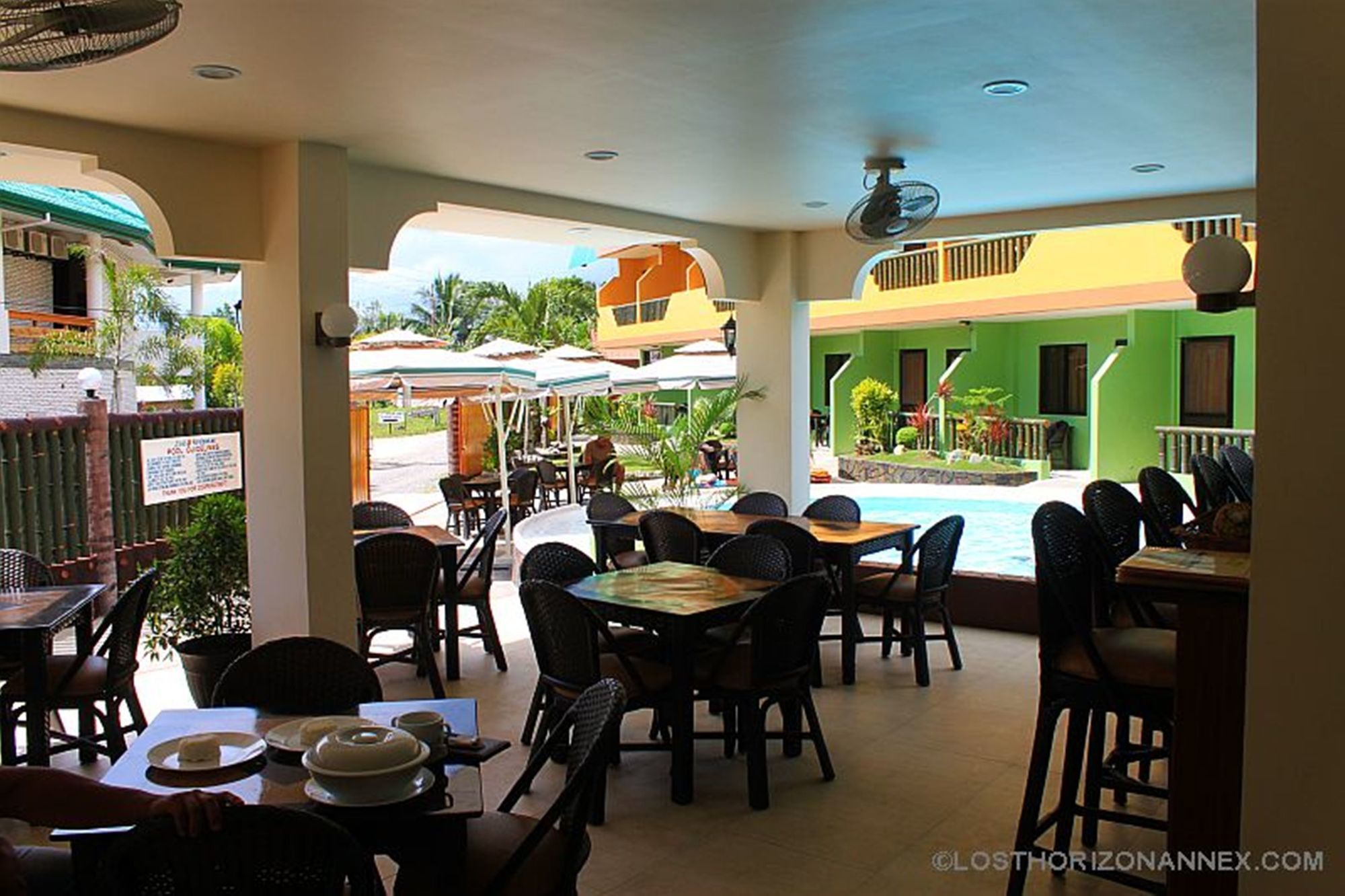 Lost Horizon Dive Resort Annex