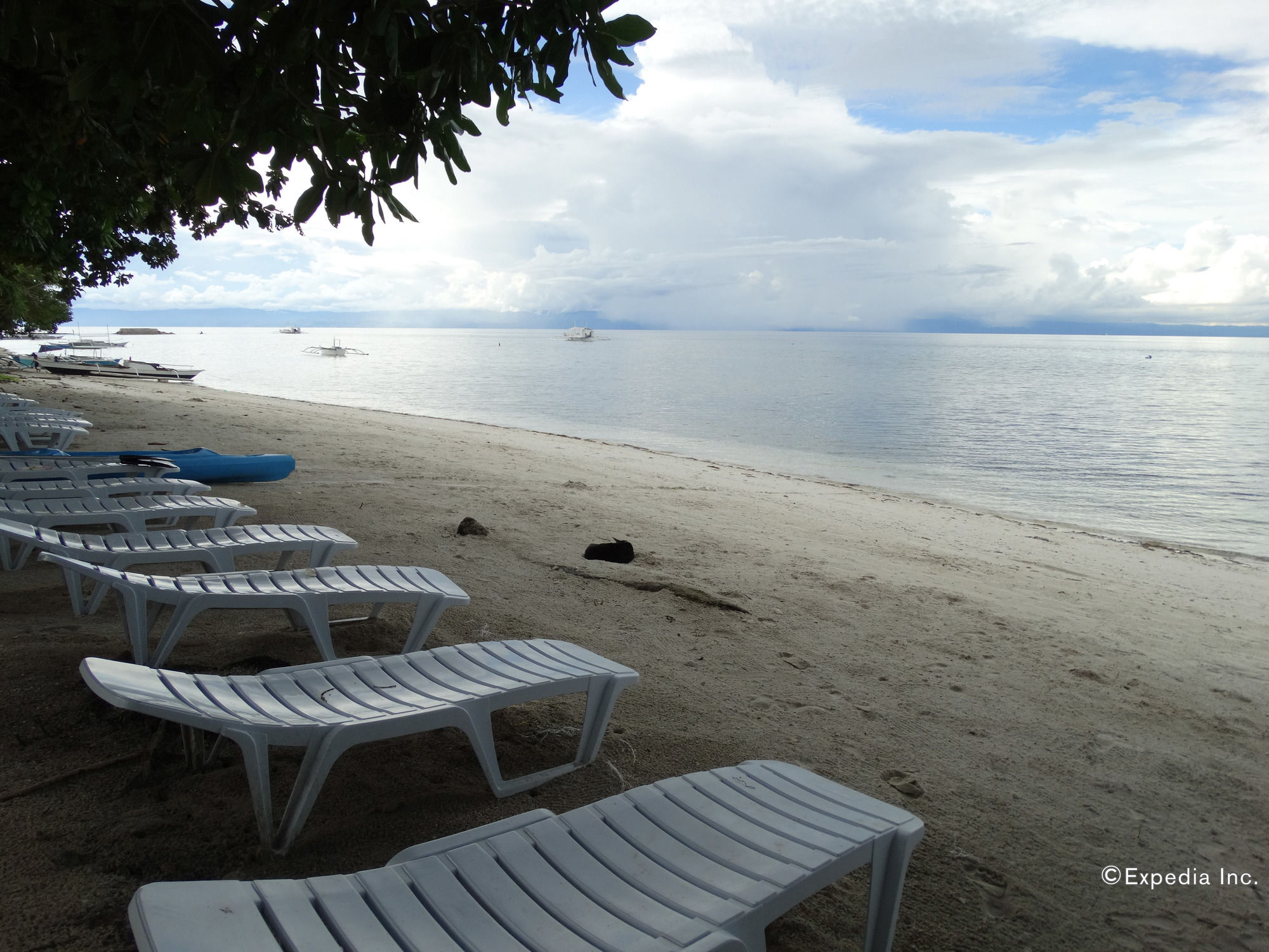 Momo Beach House
