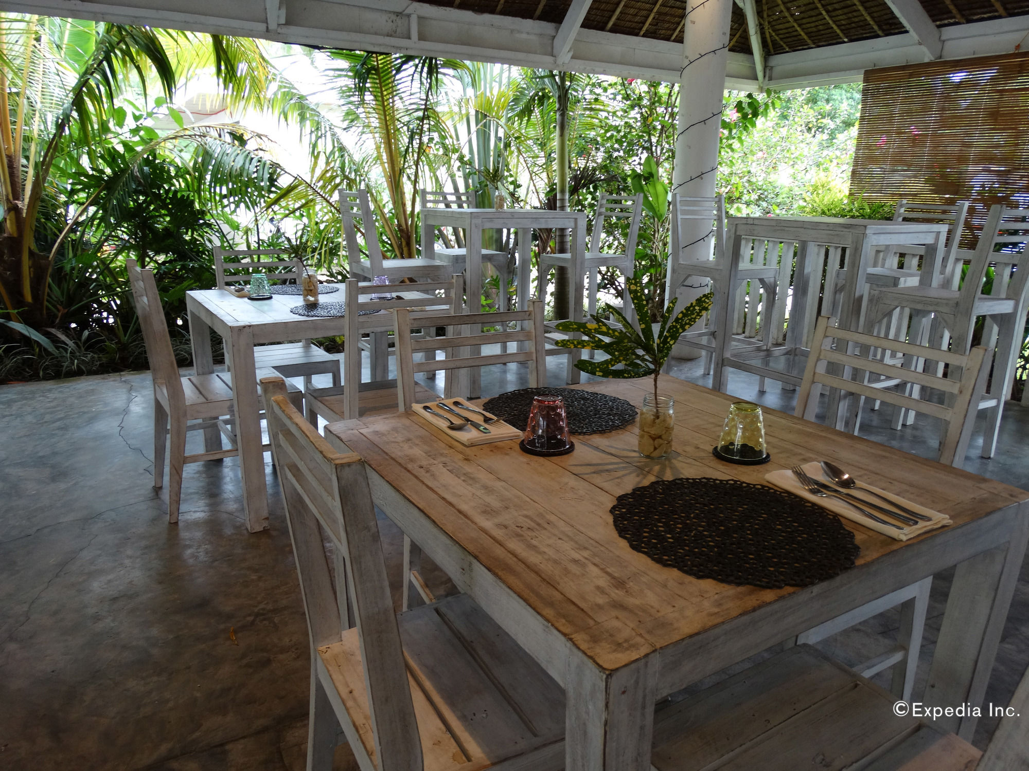 Momo Beach House