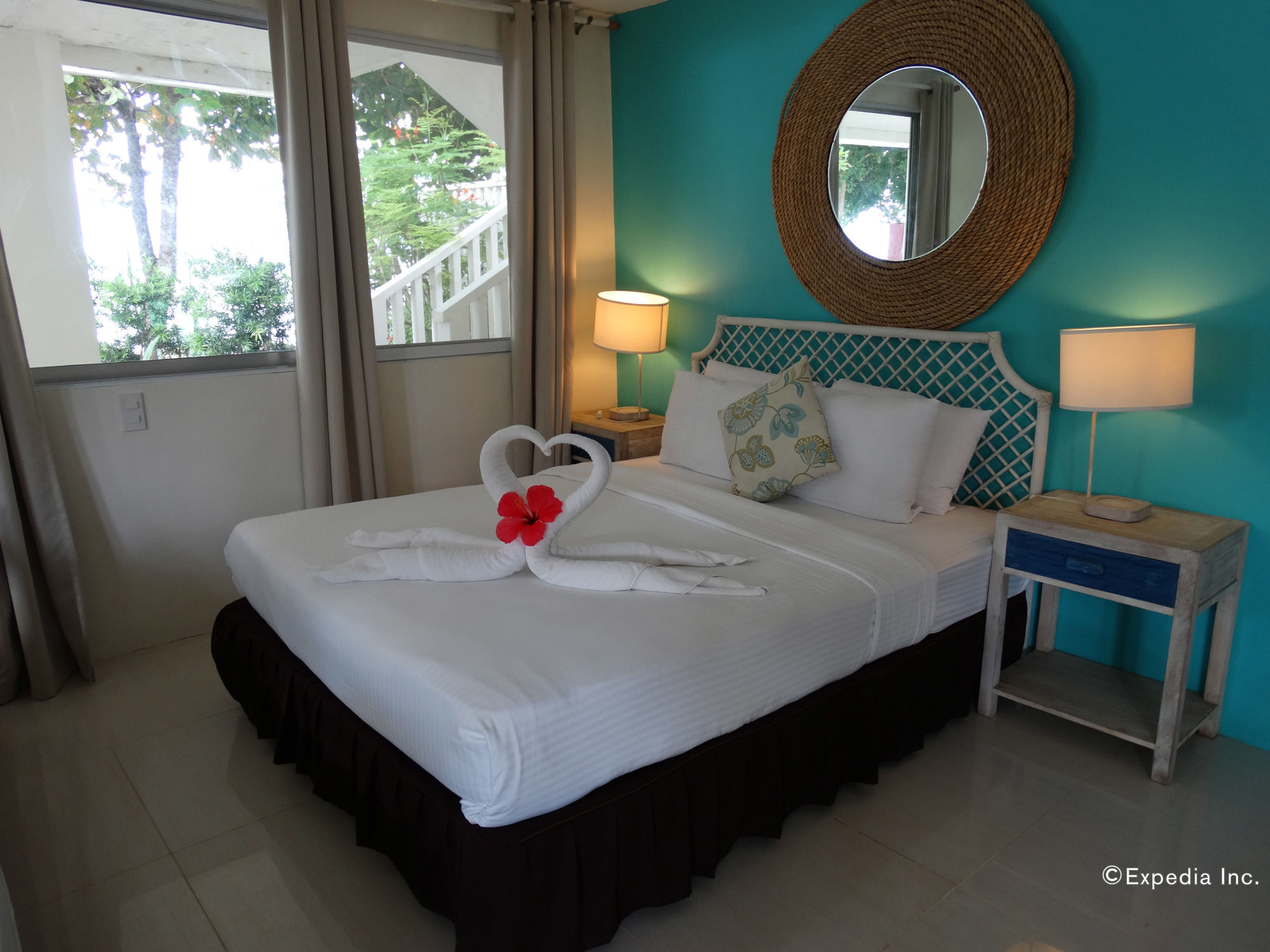 Momo Beach House