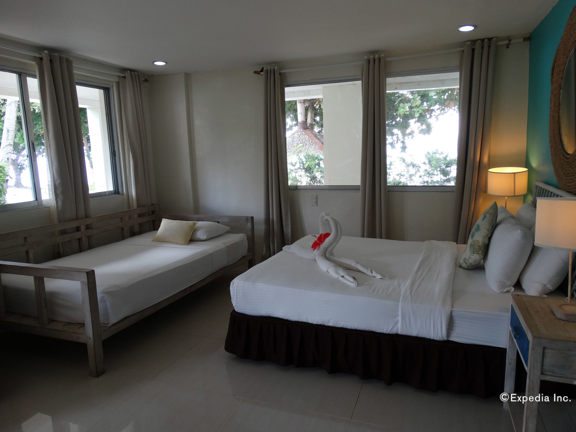 Momo Beach House