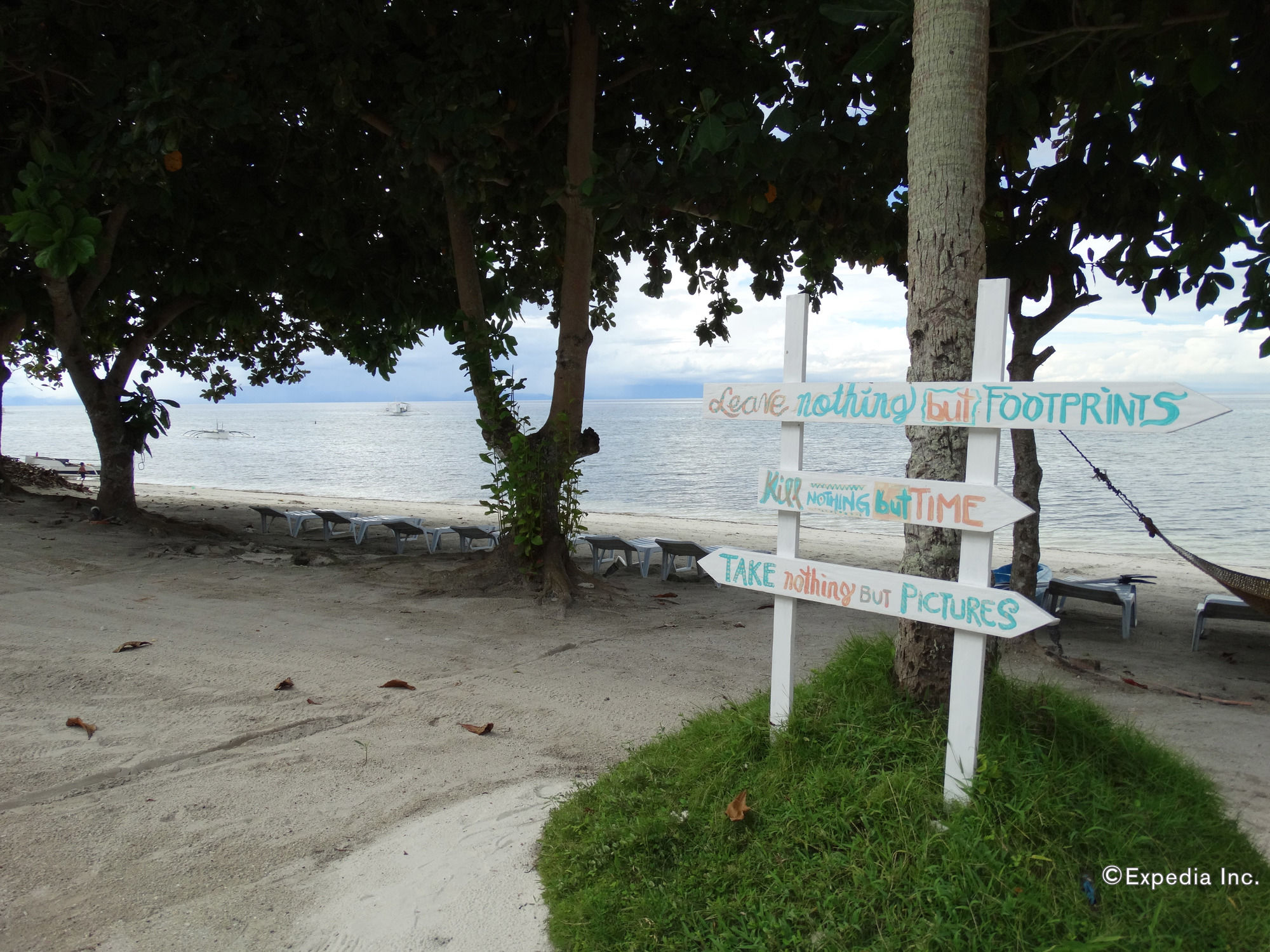 Momo Beach House