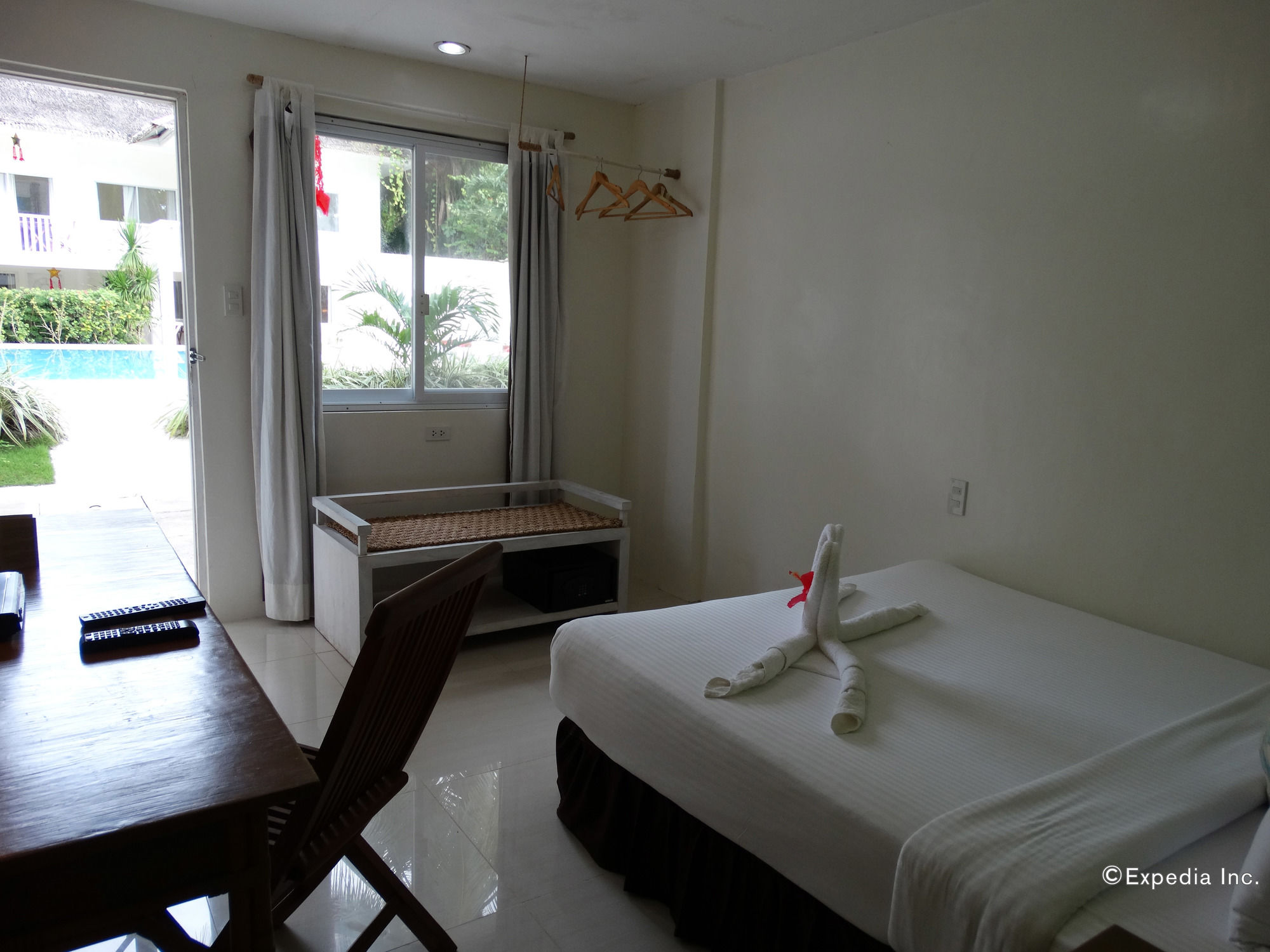 Momo Beach House