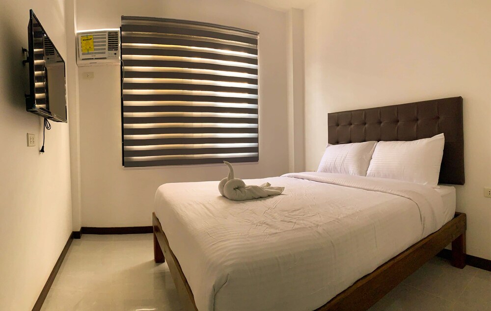 Monati Hostel