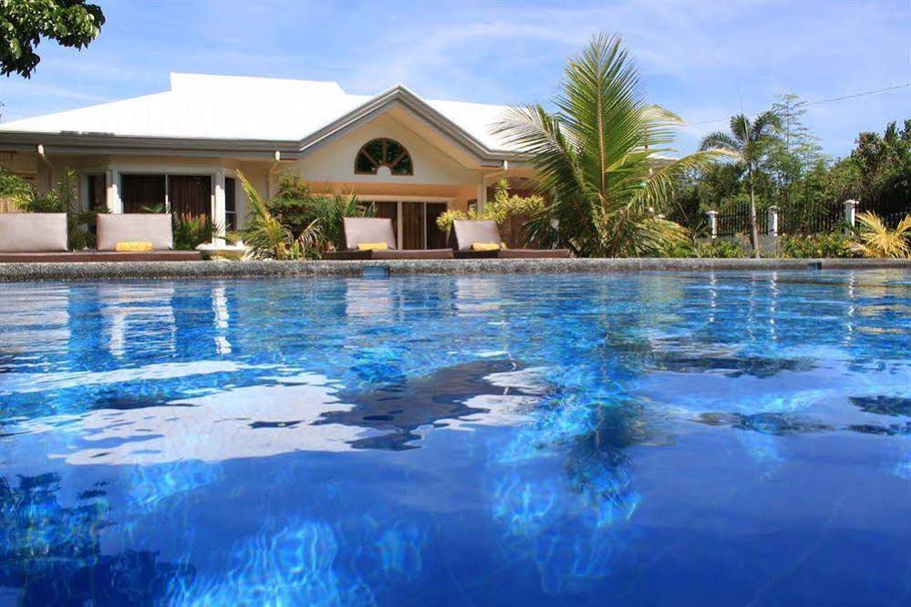 Palms Cove Resort