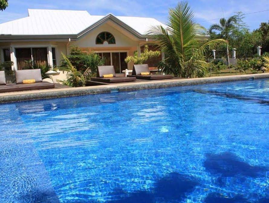 Palms Cove Resort