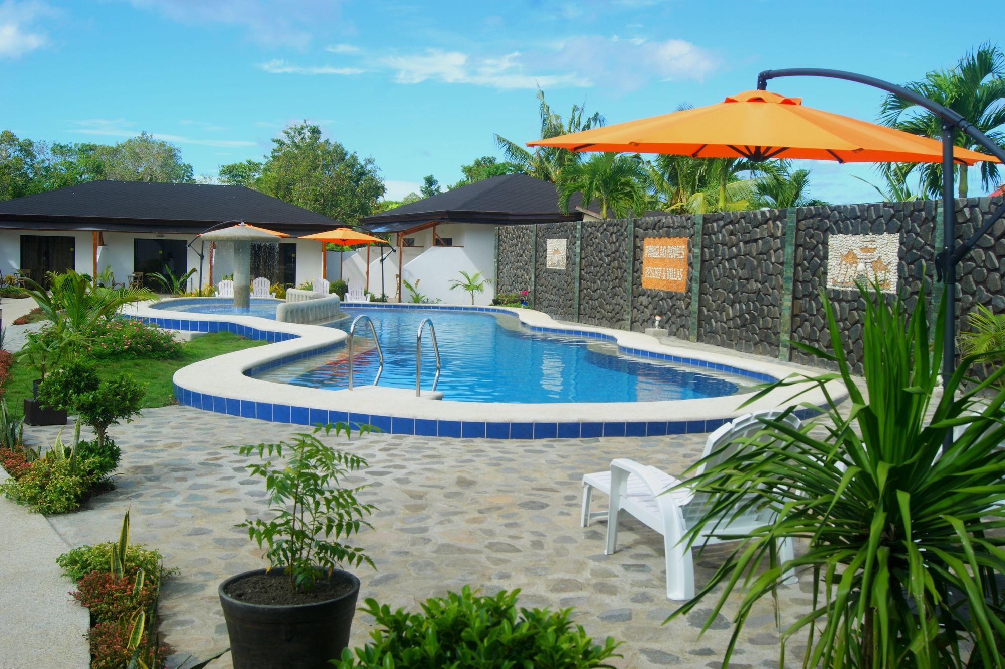 Panglao Homes Resort & Villas