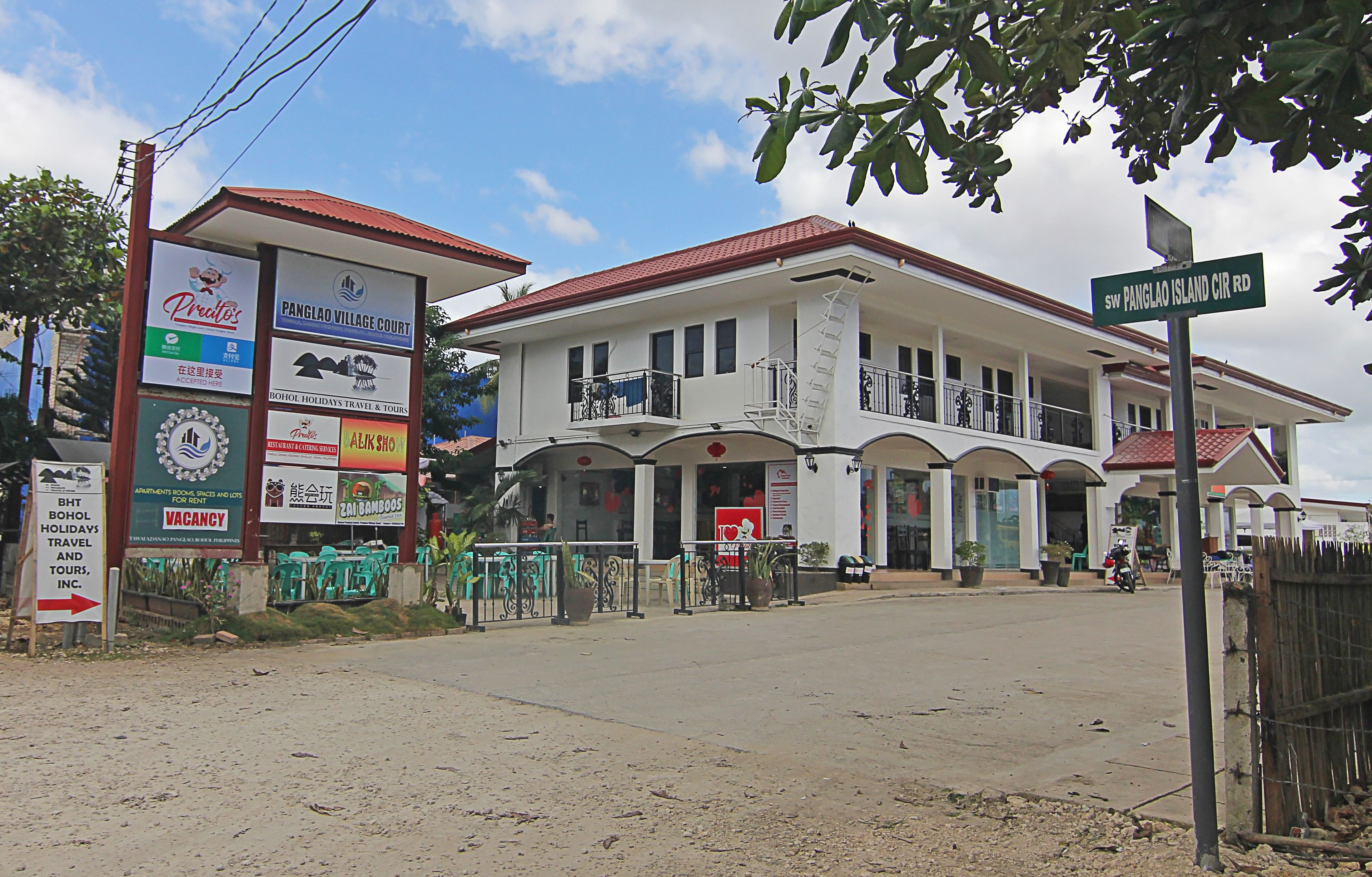 Panglao Village Court Apartments