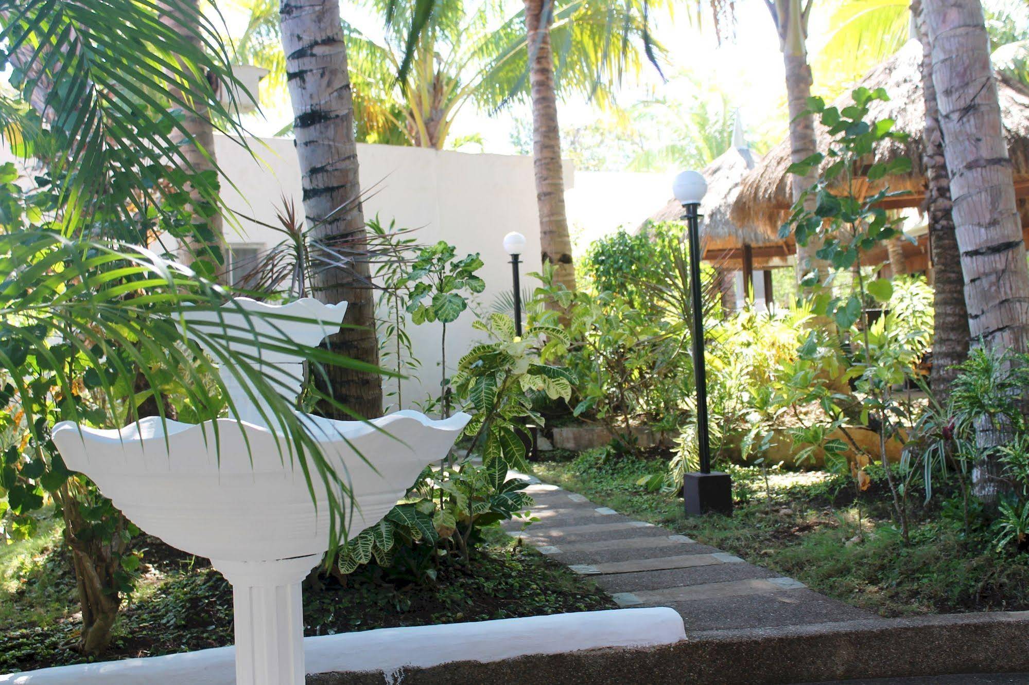 Paragayo Resort
