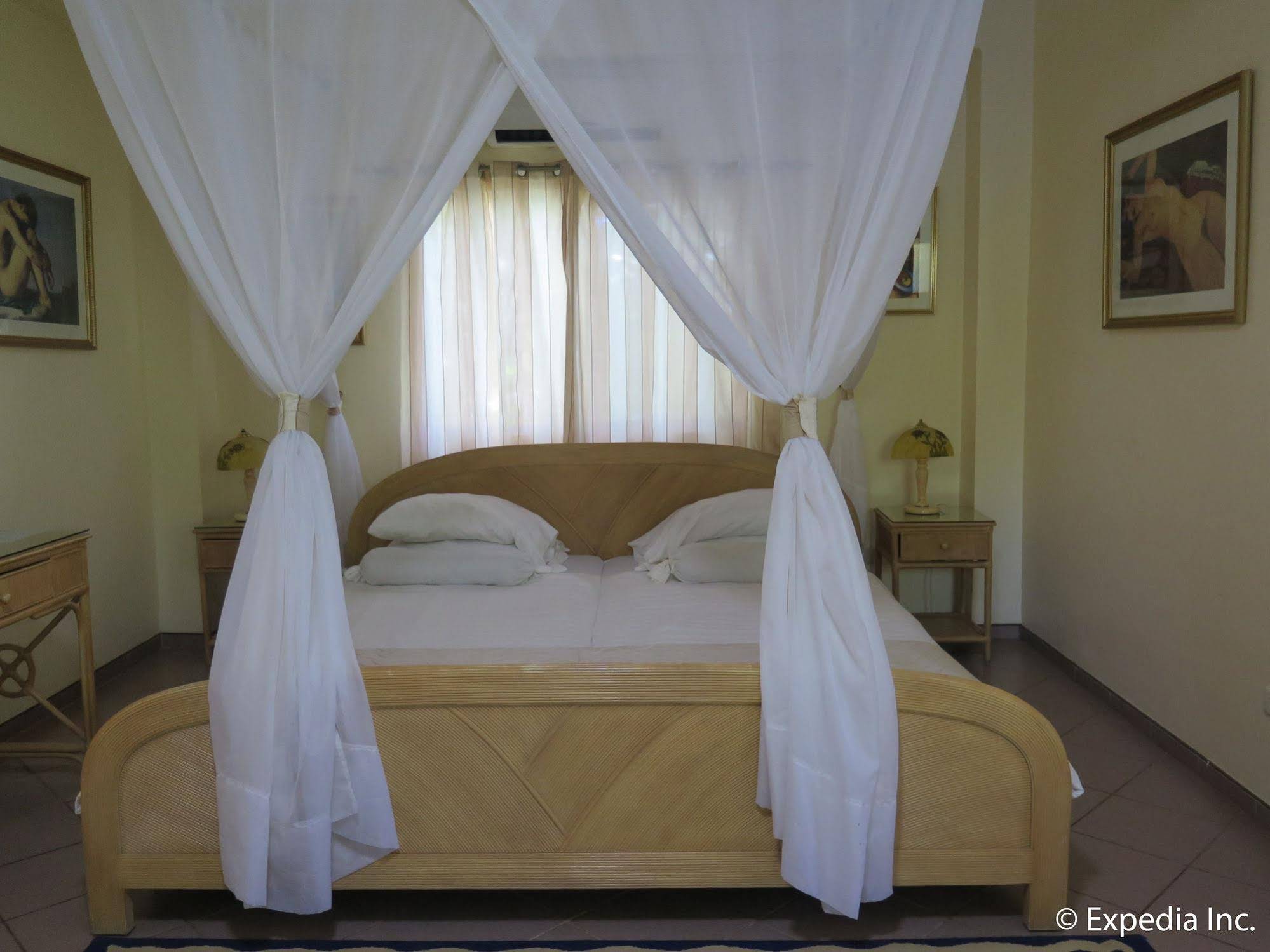 Sun Apartelle Hotel