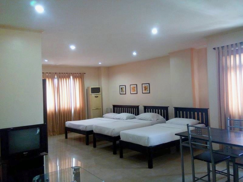 153 Executive Suites