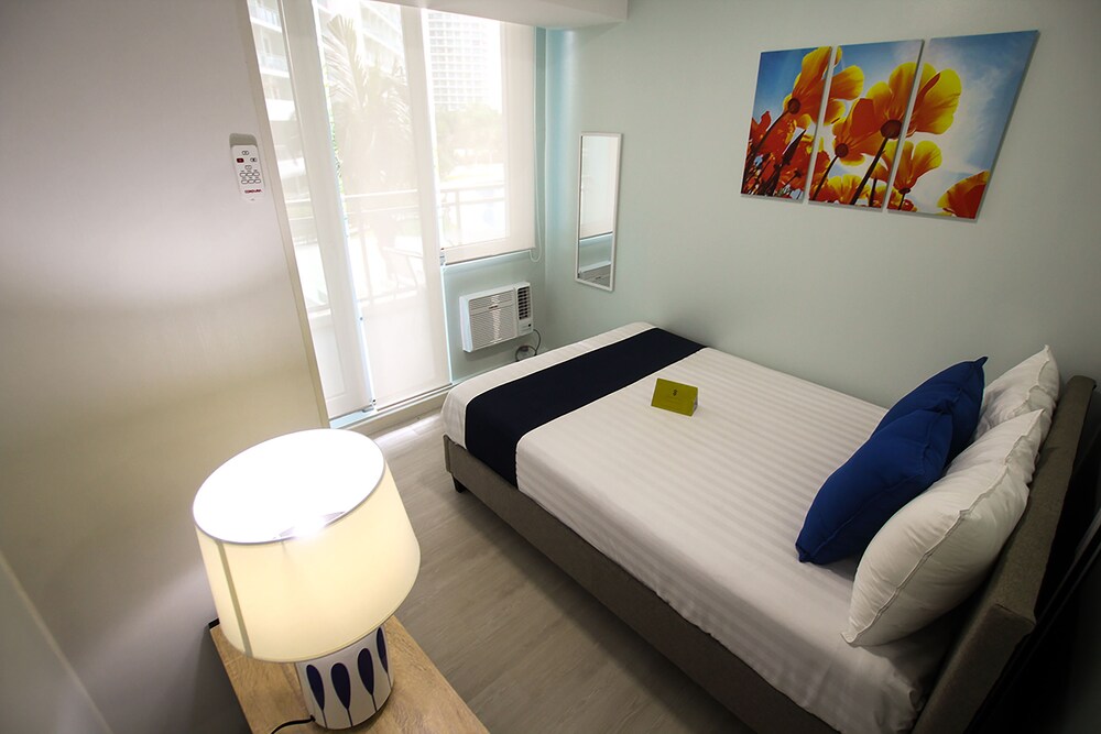 Azure Urban Resort Residences by Siglo Suites