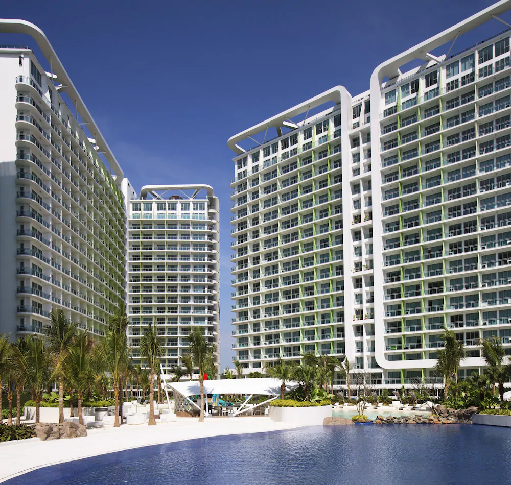 Azure Urban Resort Residences by Siglo Suites