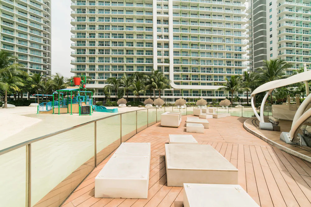 Azure Urban Resort Residences by Siglo Suites