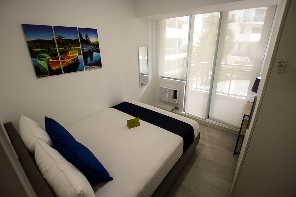 Azure Urban Resort Residences by Siglo Suites