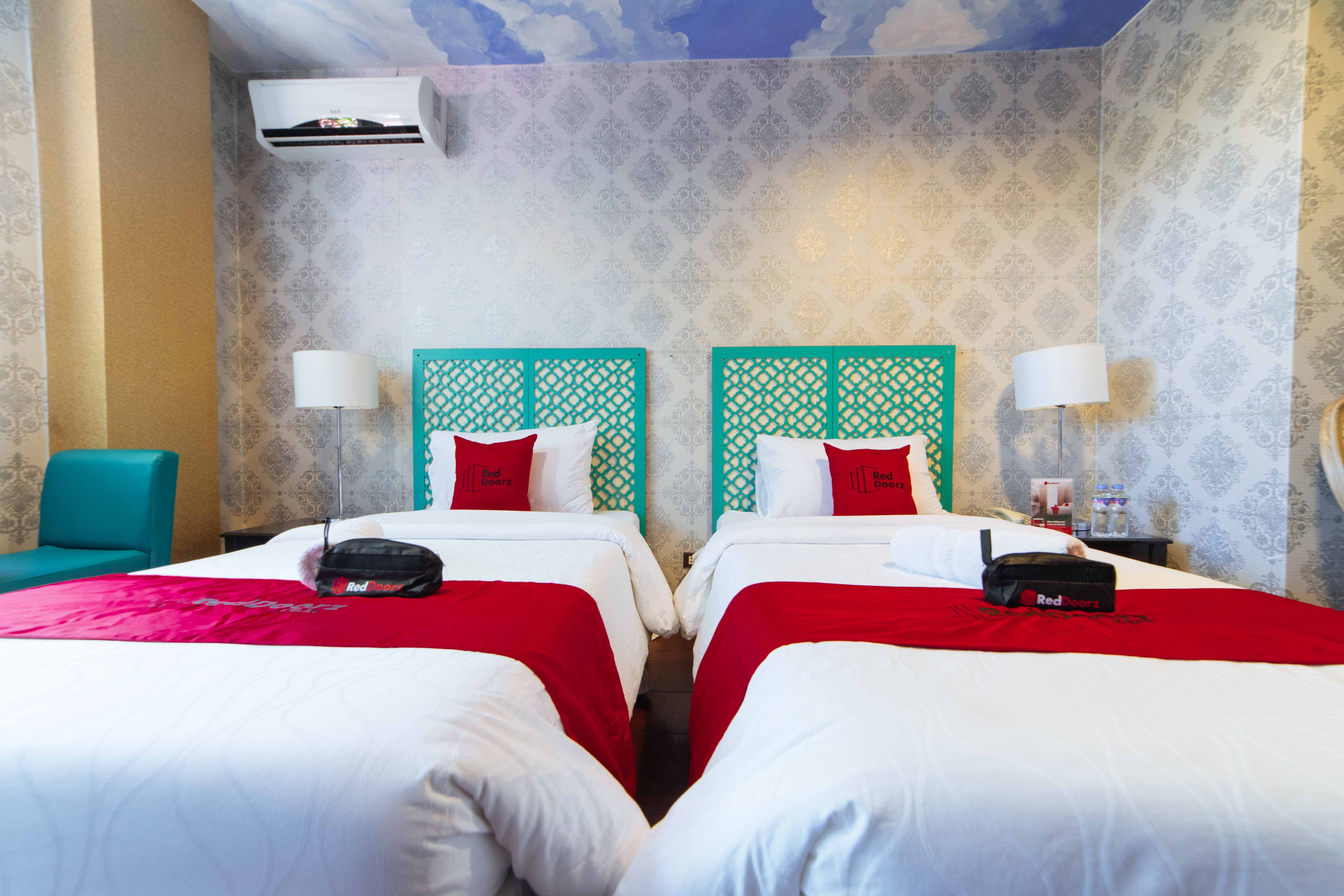 Bless Amare Boutique Hotel by RedDoorz