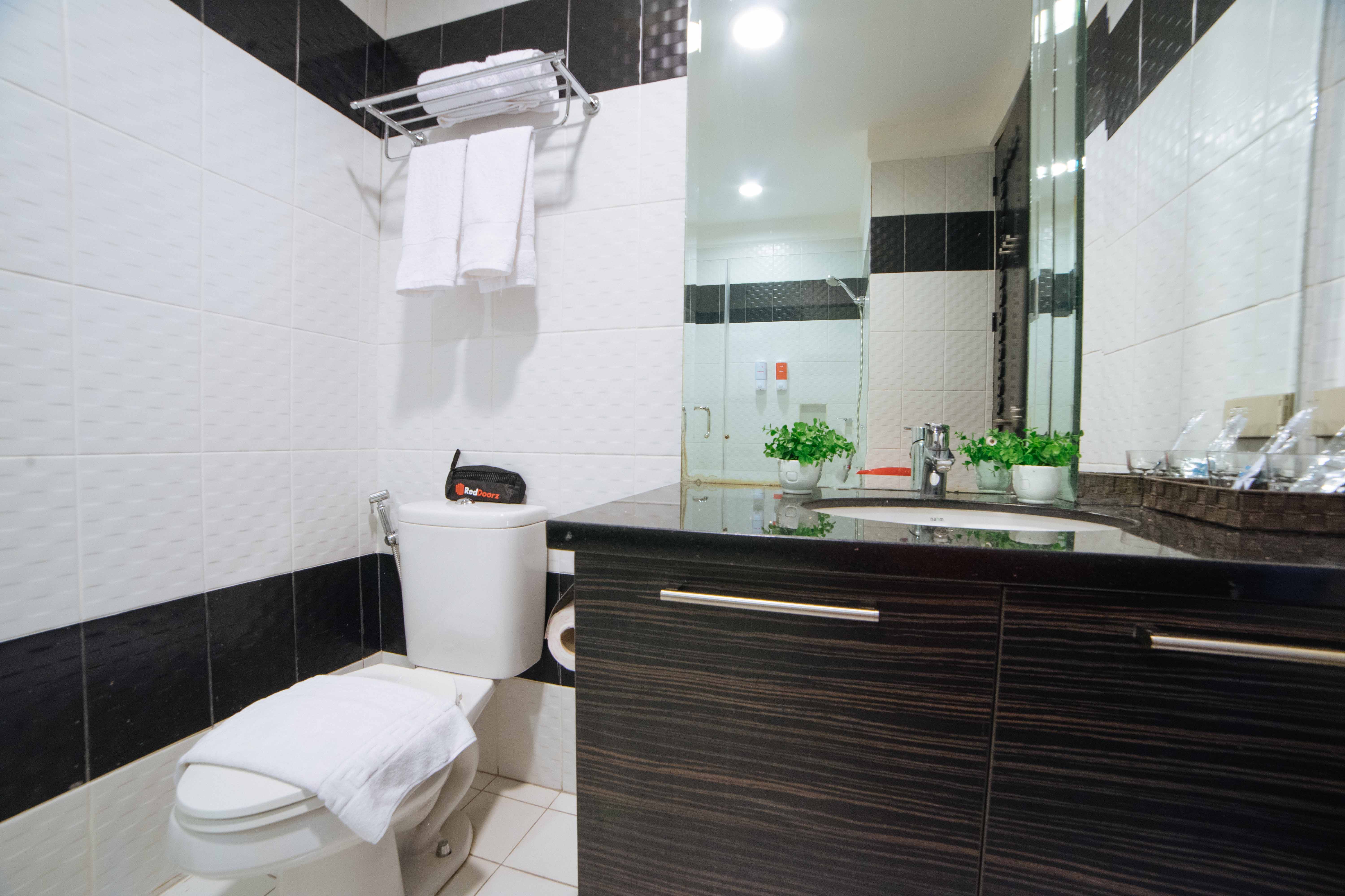 Bless Amare Boutique Hotel by RedDoorz