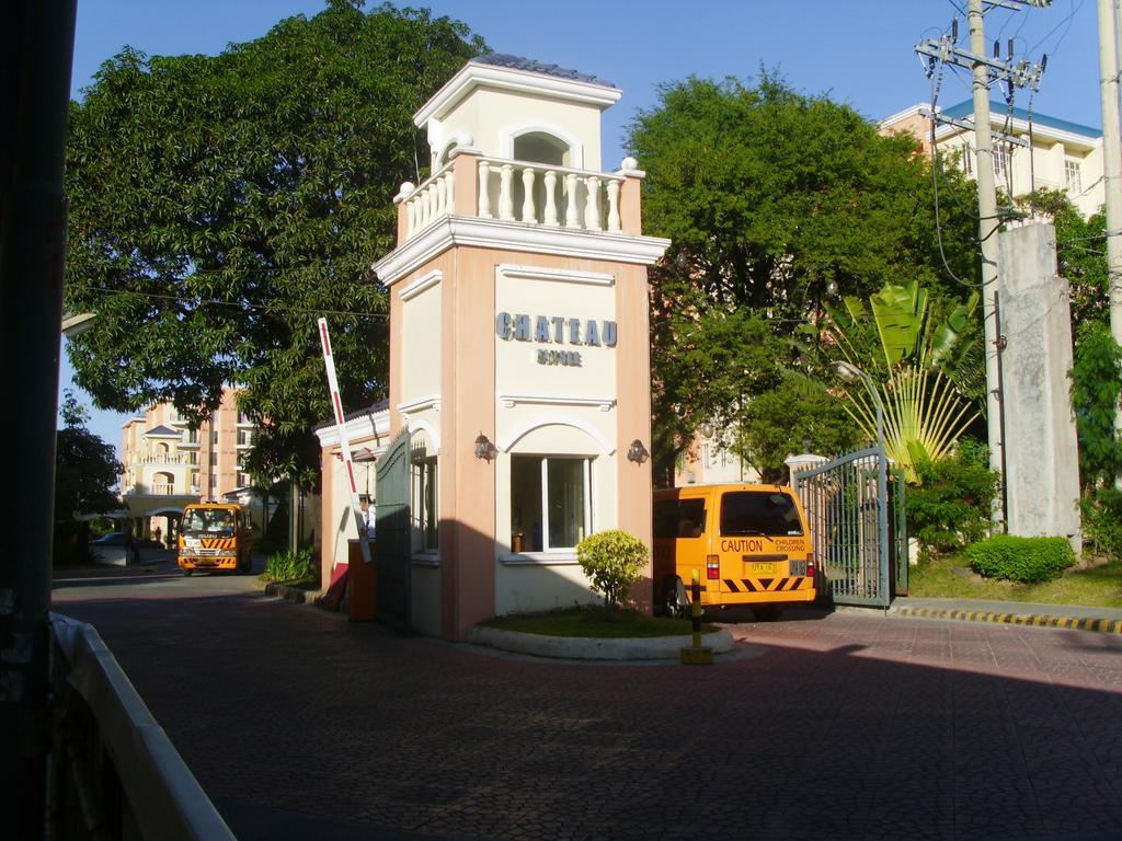 Airport Apartments Manila