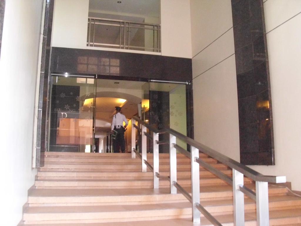 Airport Apartments Manila