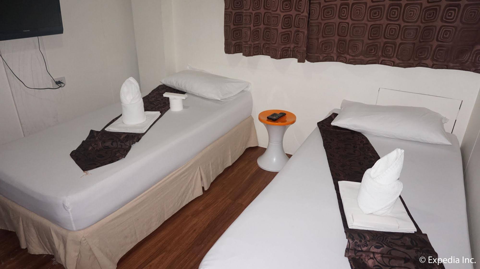 DG Budget Hotel Naia