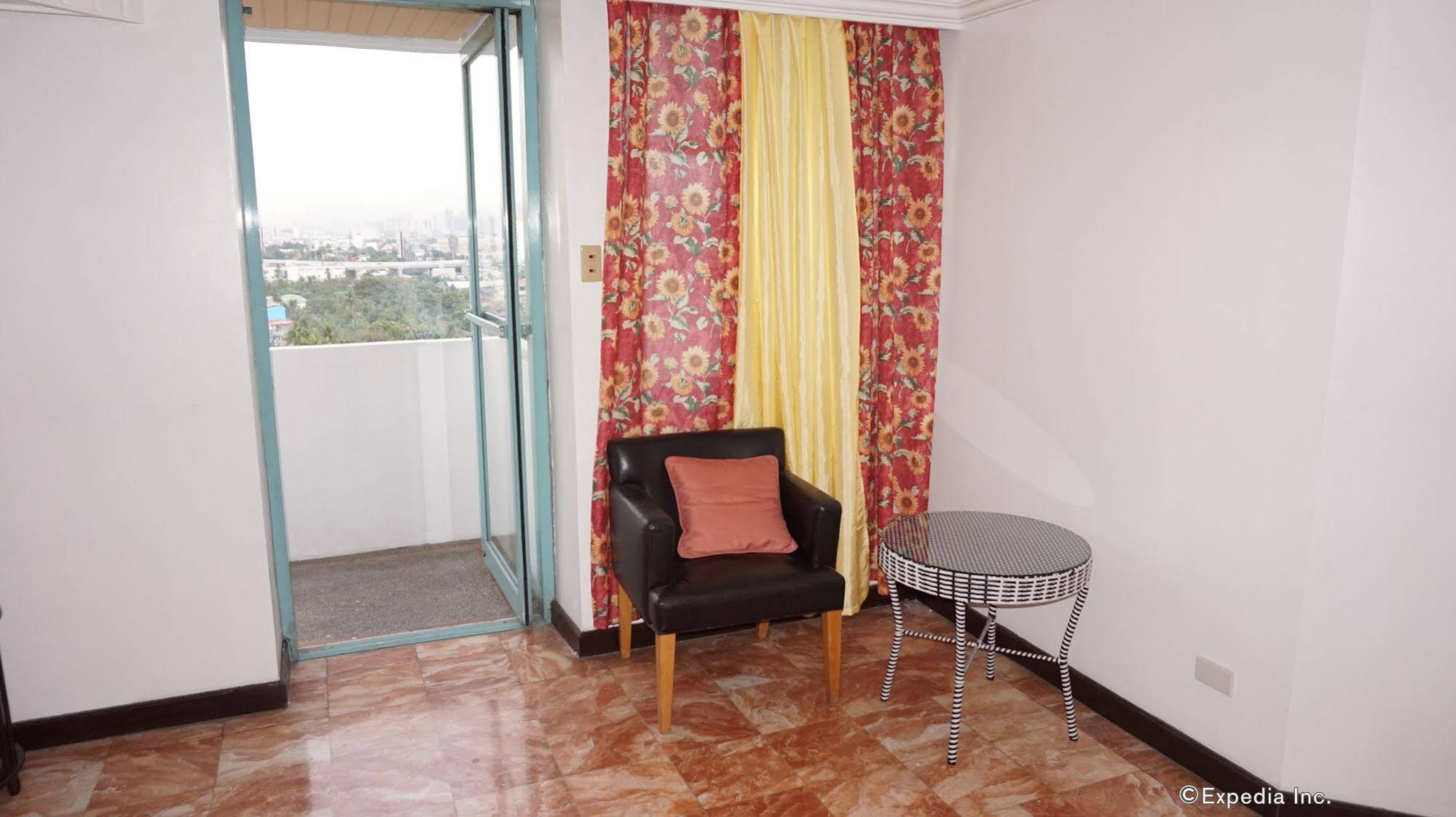Fil Star Airport Guest House