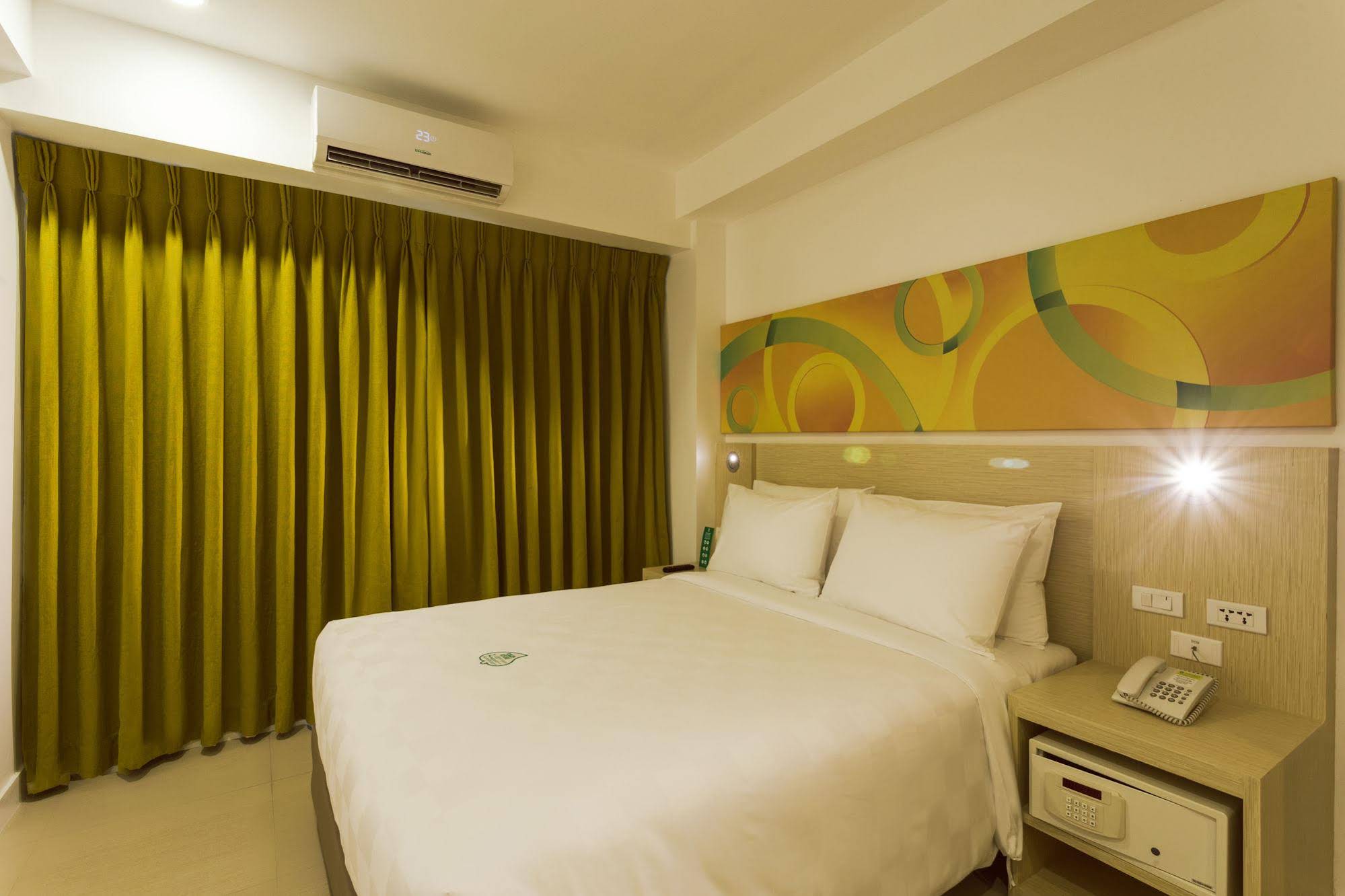 Go Hotels Manila Airport Road