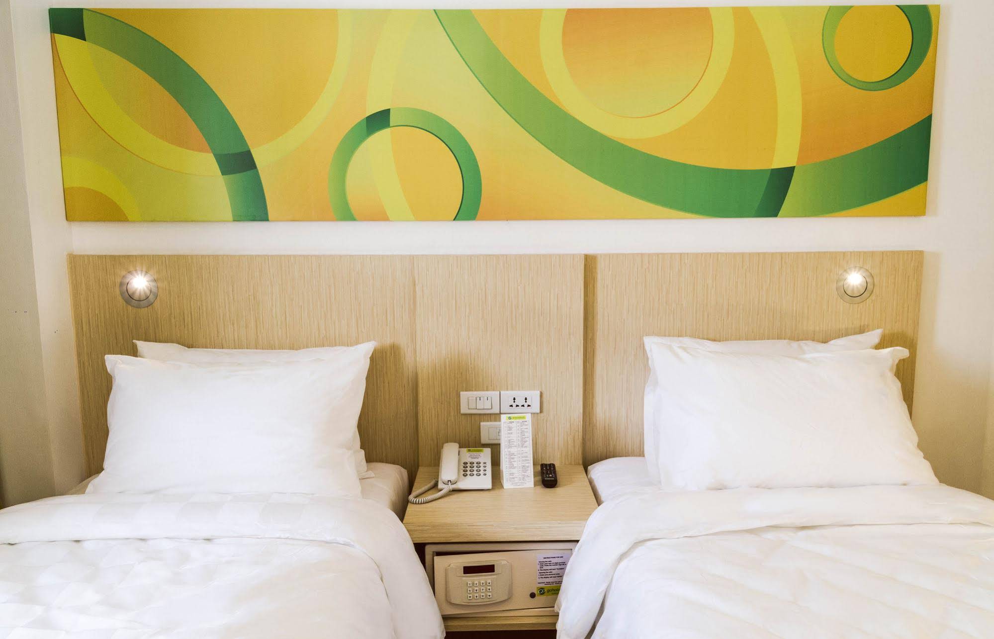 Go Hotels Manila Airport Road
